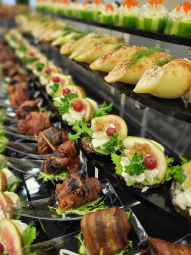 25933dcd-8bdd-4cd0-9a18-c31108a53a1b1